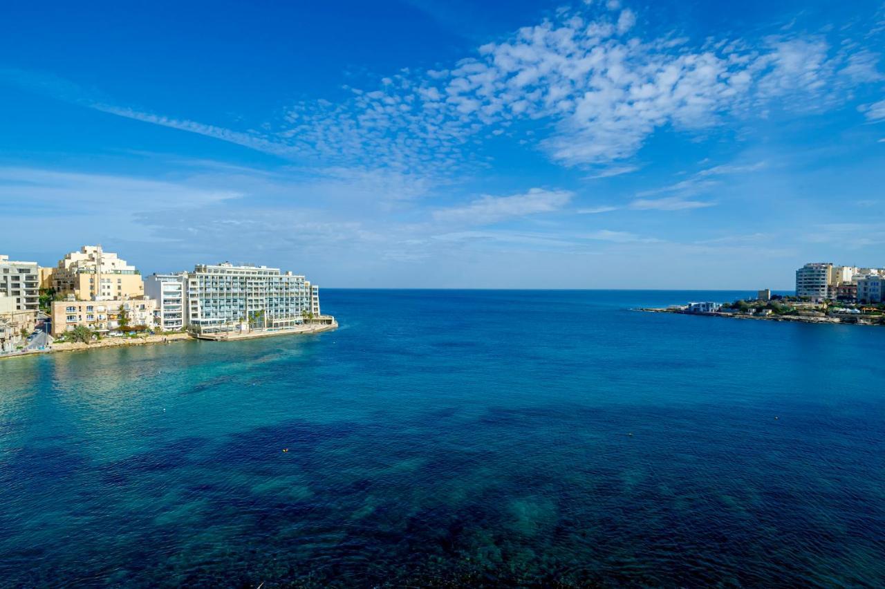 Spinola Bay Top Floor Seafront 3 Bedroom Apartment With Panoramic Sea Views - By Getawaysmalta سانت جوليان المظهر الخارجي الصورة