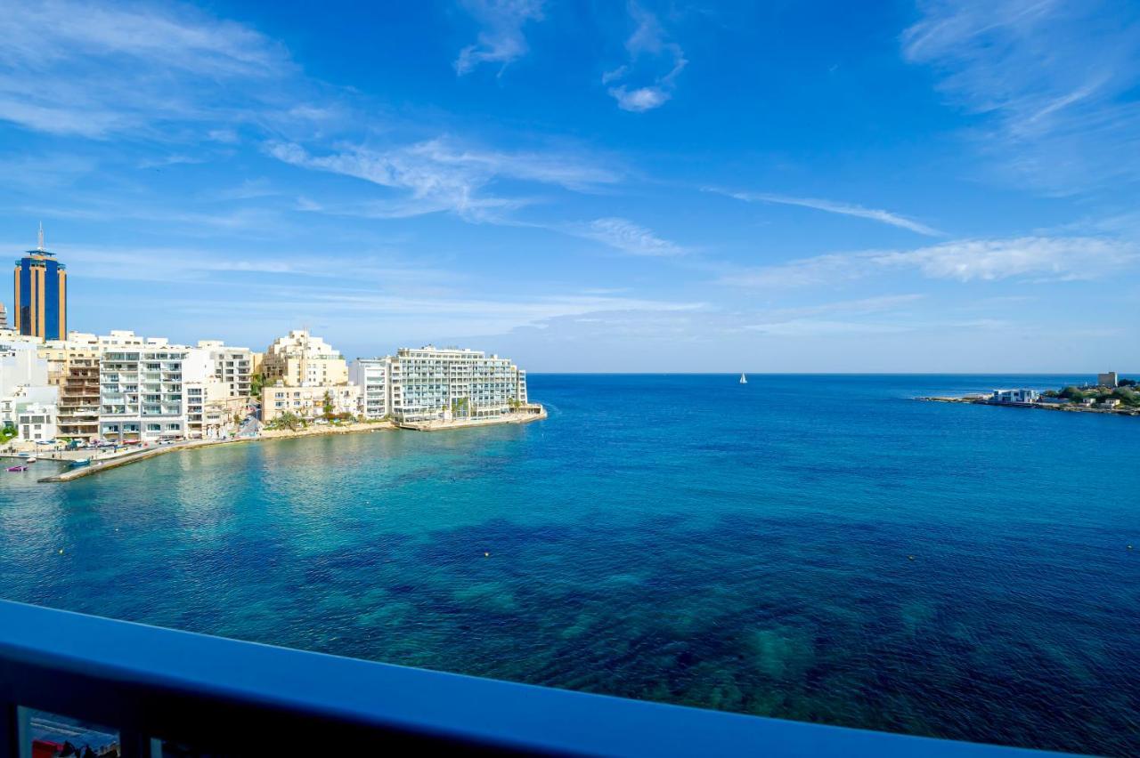 Spinola Bay Top Floor Seafront 3 Bedroom Apartment With Panoramic Sea Views - By Getawaysmalta سانت جوليان المظهر الخارجي الصورة