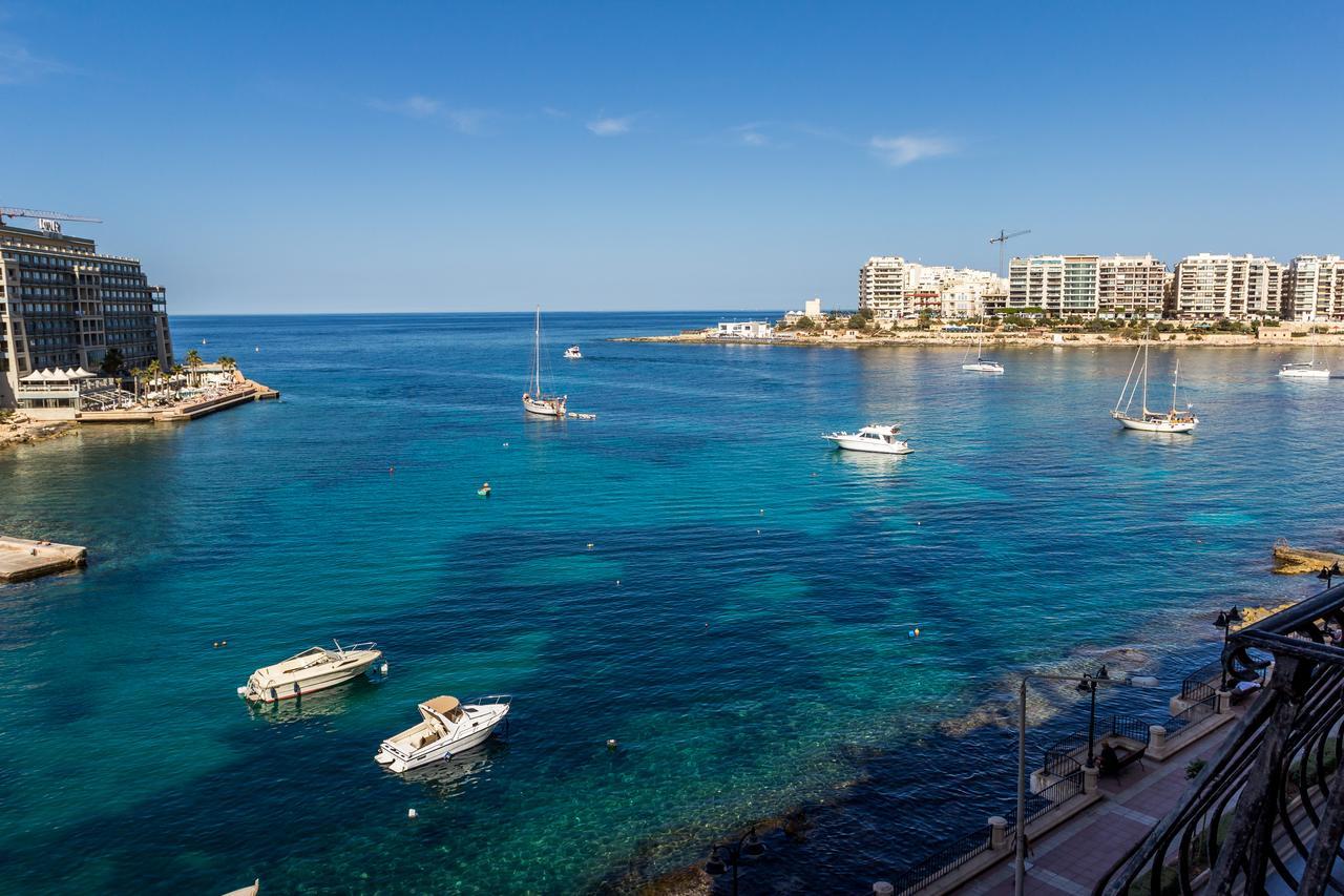 Spinola Bay Top Floor Seafront 3 Bedroom Apartment With Panoramic Sea Views - By Getawaysmalta سانت جوليان المظهر الخارجي الصورة