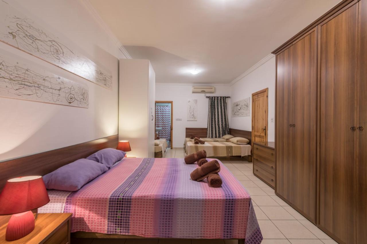 Spinola Bay Top Floor Seafront 3 Bedroom Apartment With Panoramic Sea Views - By Getawaysmalta سانت جوليان المظهر الخارجي الصورة